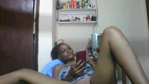 Snapshot of ebonyqueen4 chatting on 4, 11, 2025 JACKLINE online show from 4, 11, 2025