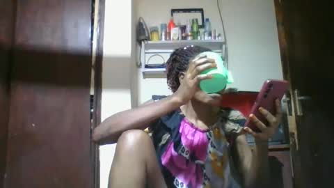 Snapshot of ebonyqueen4 chatting on 6, 11, 2025 JACKLINE online show from 6, 11, 2025