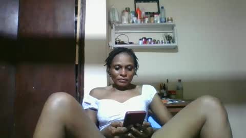 Snapshot of ebonyqueen4 chatting on 18, 3, 2026 JACKLINE online show from 18, 3, 2026