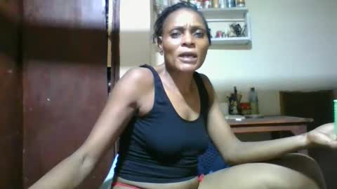 Snapshot of ebonyqueen4 chatting on 23, 3, 2026 JACKLINE online show from 23, 3, 2026