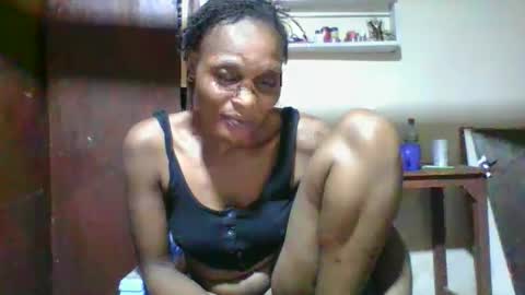 Snapshot of ebonyqueen4 chatting on 25, 3, 2026 JACKLINE online show from 25, 3, 2026