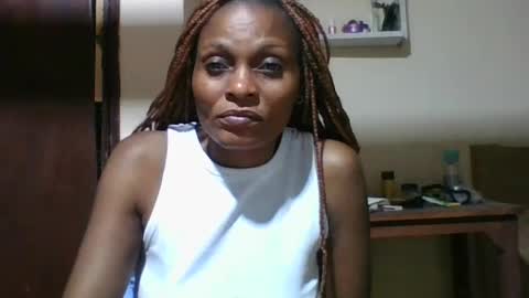 Snapshot of ebonyqueen4 chatting on 12, 6, 2026 JACKLINE online show from 12, 6, 2026