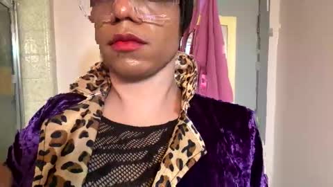 SissyDior online show from 30, 11, 2025