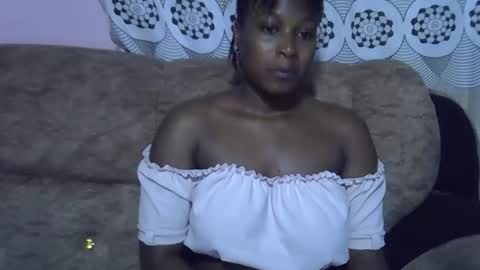 pretty online show from 25, 3, 2026