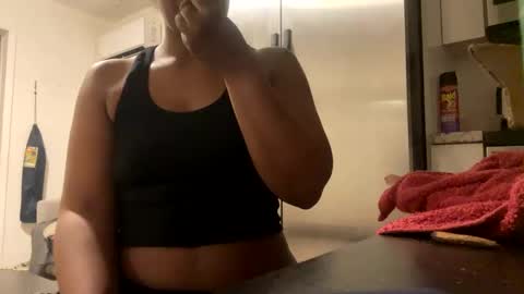 Snapshot of echantedlola chatting on 11, 11, 2025 echantedlola online show from 11, 11, 2025