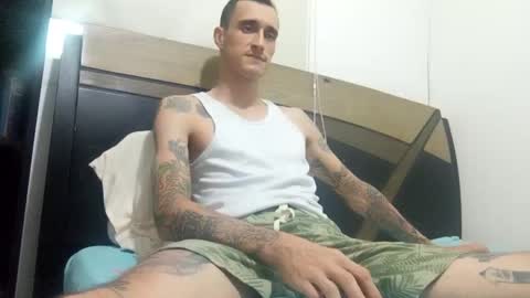 Snapshot of ed_big_cock chatting on 23, 11, 2025 Edd Gallego online show from 23, 11, 2025