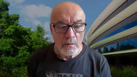 Snapshot of eddelmar chatting on 12, 10, 2025 eddelmar online show from 12, 10, 2025