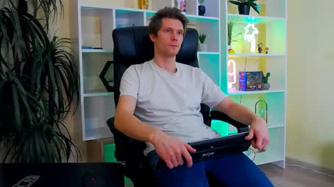 eddie_baker online show from 15, 4, 2026