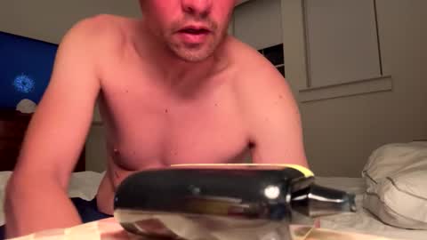 Snapshot of edg3bbieg chatting on 4, 4, 2026 edg3bbieg online show from 4, 4, 2026