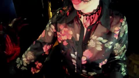 EdgeQueen69 online show from 1, 11, 2025