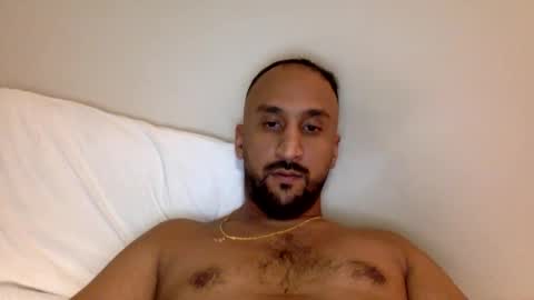 Snapshot of edgeuk1 chatting on 11, 9, 2025 edgeuk1 online show from 11, 9, 2025