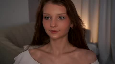 Snapshot of edithgalpin chatting on 19, 4, 2026 Lisa online show from 19, 4, 2026