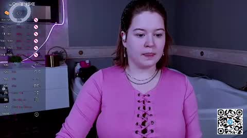 Snapshot of ednaadamse chatting on 2, 5, 2026 ednaadamse online show from 2, 5, 2026