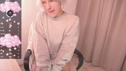 Snapshot of edward_holy chatting on 13, 1, 2025 Edward online show from 13, 1, 2025