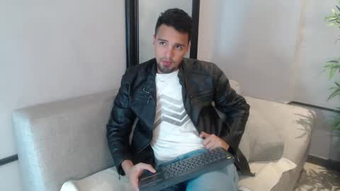 Eduardo online show from 6, 3, 2025
