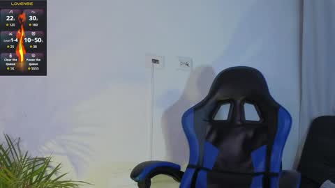 Snapshot of edwardross_ chatting on 28, 5, 2026 Edward Ross online show from 28, 5, 2026