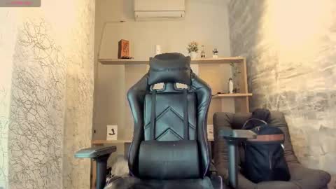 Snapshot of edwardross_ chatting on 26, 7, 2026 Edward Ross online show from 26, 7, 2026