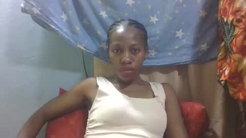 edwige770943 online show from 16, 4, 2026