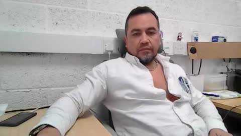 Snapshot of edwill13 chatting on 16, 2, 2026 EdM online show from 16, 2, 2026