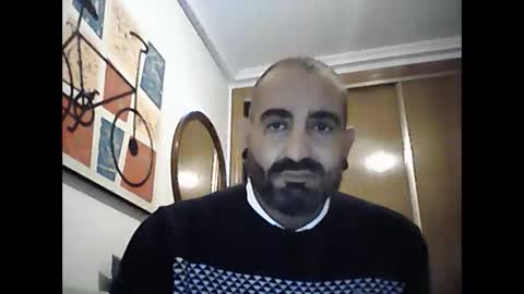 eemmee708927 online show from 17, 12, 2025