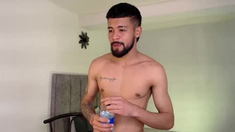 eevil_boys_77 online show from 21, 10, 2025