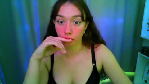 Snapshot of effie_balconii chatting on 21, 6, 2026 effie_balconii online show from 21, 6, 2026