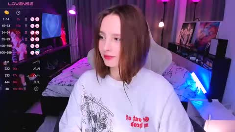 Effie online show from 9, 3, 2025