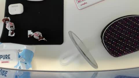 Effie Mur online show from 16, 1, 2026