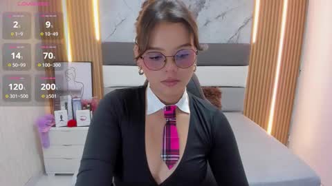  E F F Y  online show from 7, 11, 2025