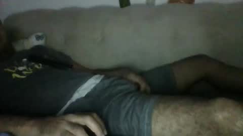 Snapshot of egyman2022 chatting on 14, 12, 2025 Im momo 35 Egyptian at Dubai online show from 14, 12, 2025