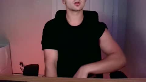 ehhchris online show from 5, 11, 2025