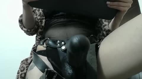 Eileen online show from 23, 2, 2025