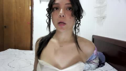 Snapshot of eilinangeel chatting on 8, 7, 2026 Danahia Angeel online show from 8, 7, 2026