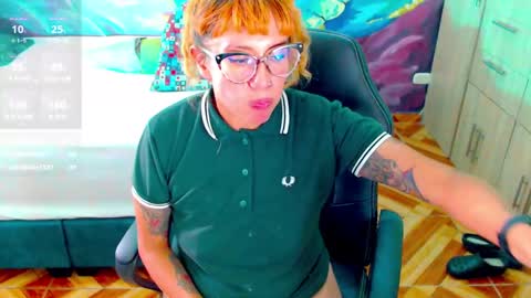 Snapshot of eimy_lorens chatting on 23, 2, 2025 EIMY online show from 23, 2, 2025