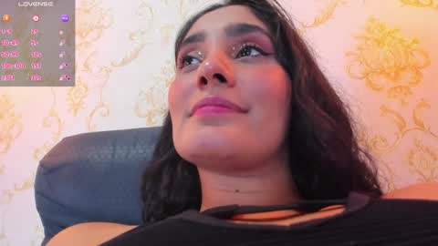Snapshot of eimy_robertss chatting on 28, 12, 2024 Eimy online show from 28, 12, 2024