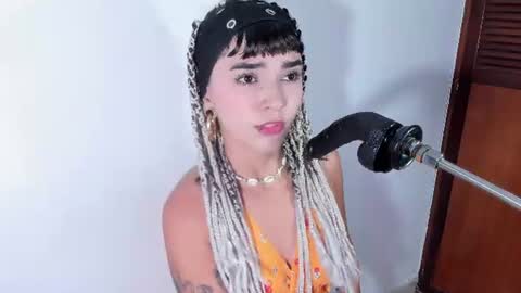 Snapshot of eimy_salome15 chatting on 5, 8, 2026 eimy_salome15 online show from 5, 8, 2026