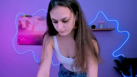 Snapshot of eira_mouse chatting on 24, 4, 2026 Sweet Eira online show from 24, 4, 2026