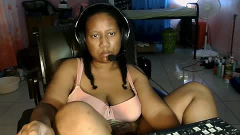 Eirondra Valeen online show from 4, 3, 2026