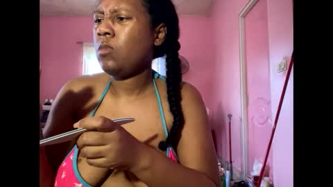 Eirondra Valeen online show from 25, 3, 2026