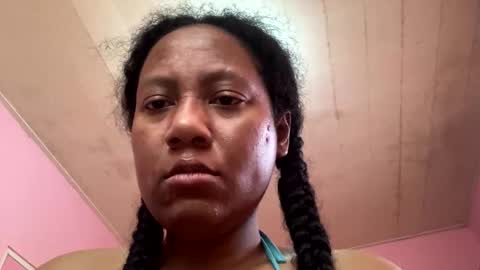 Snapshot of eirondra_valeen chatting on 5, 5, 2026 Eirondra Valeen online show from 5, 5, 2026