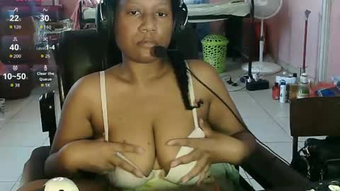 Snapshot of eirondra_valeen chatting on 25, 5, 2026 Eirondra Valeen online show from 25, 5, 2026