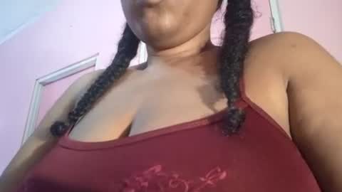 Snapshot of eirondra_valeen chatting on 18, 7, 2026 Eirondra Valeen online show from 18, 7, 2026