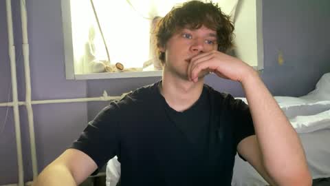 Snapshot of eitanhere chatting on 23, 4, 2026 Eitan online show from 23, 4, 2026