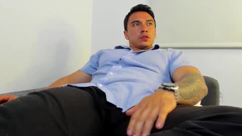 EITHAN CONOR online show from 27, 3, 2026