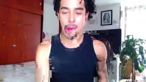 Snapshot of ekhtyr11 chatting on 6, 4, 2026 xoxo online show from 6, 4, 2026