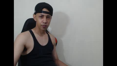 Instagram BelowAbajo online show from 28, 5, 2026