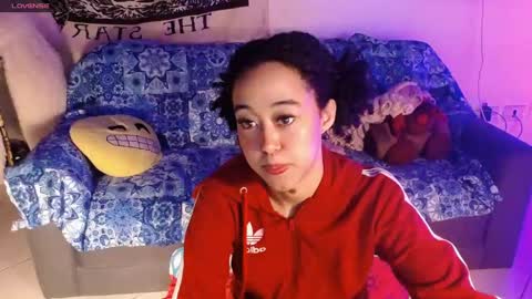 Ela  Help me reach 100 thumbs up online show from 14, 2, 2025