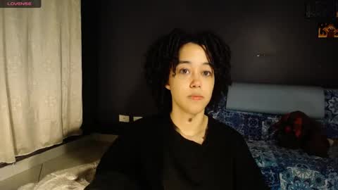 Ela  Help me reach 100 thumbs up online show from 9, 3, 2025