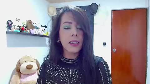 Snapshot of ela_3611 chatting on 1, 1, 2025 ela_3611 online show from 1, 1, 2025