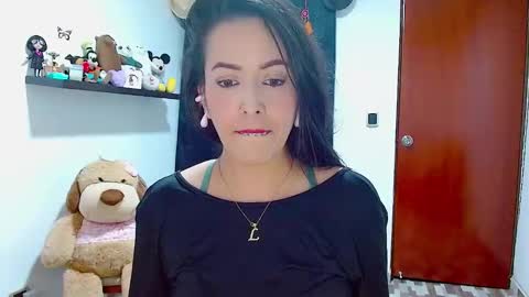 Snapshot of ela_3611 chatting on 22, 1, 2025 ela_3611 online show from 22, 1, 2025